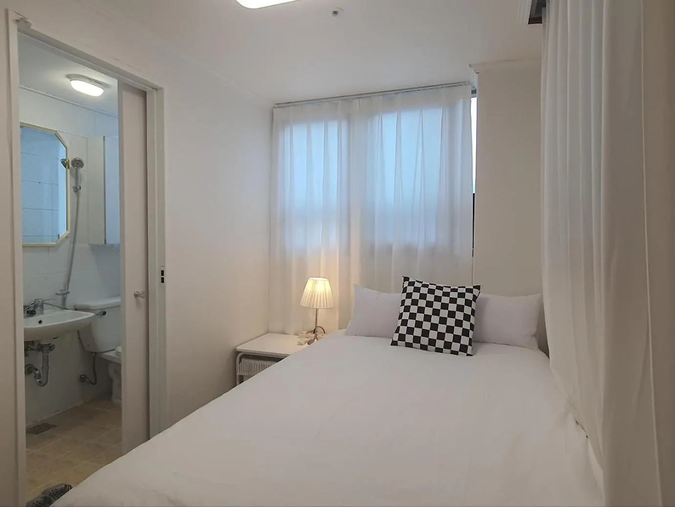 Coco Stay Seoul Guest house